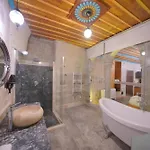 Cappadocia Secret Hill Cave Гореме