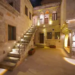 Cappadocia Secret Hill Cave Гореме