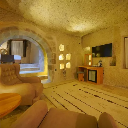 Cappadocia Secret Hill Cave Hotel *