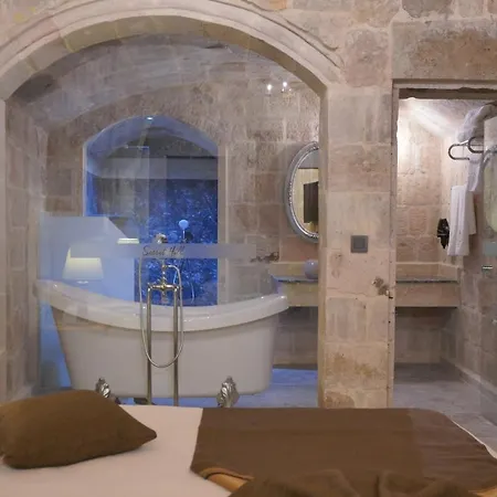 Cappadocia Secret Hill Cave מלון גורמה