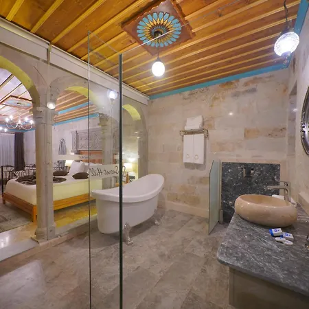 Cappadocia Secret Hill Cave Hotel *