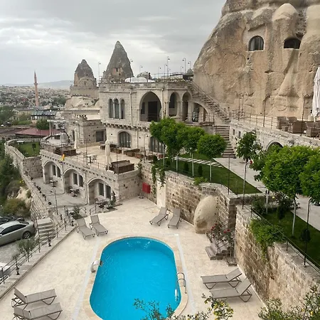 Cappadocia Secret Hill Cave מלון