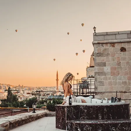 Cappadocia Secret Hill Cave Hotel *