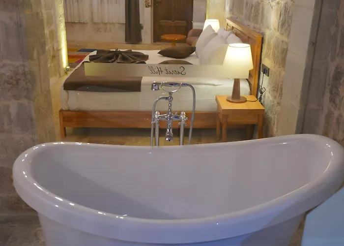 Отель Cappadocia Secret Hill Cave *