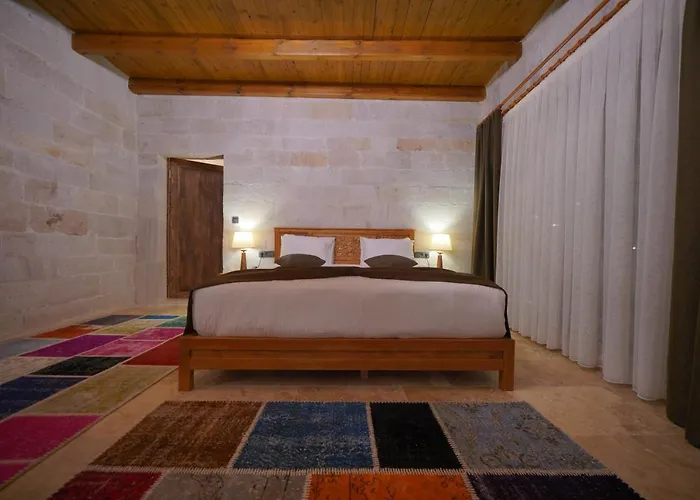 Cappadocia Secret Hill Cave * Гореме