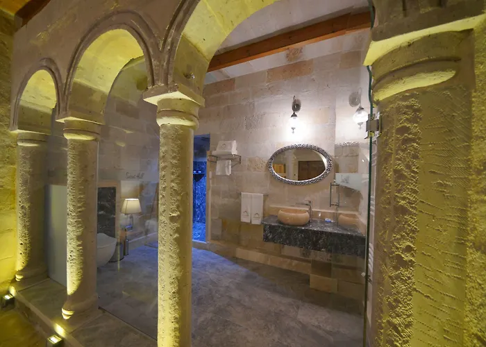 Cappadocia Secret Hill Cave Hotel *