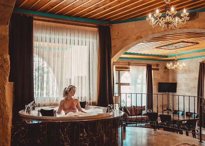 Cappadocia Secret Hill Cave Hotel *